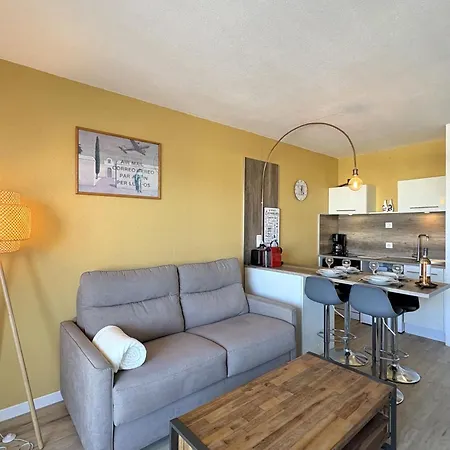 Port Soleil-5 By Interhome *