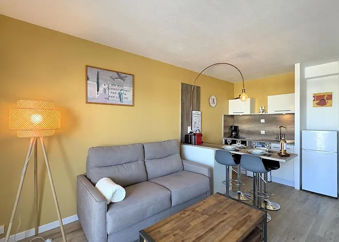 Port Soleil-5 By Interhome *