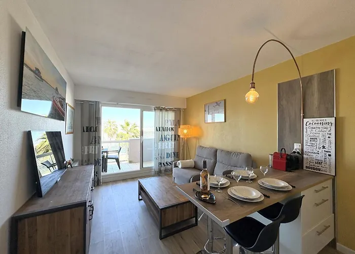 Port Soleil-5 By Interhome *